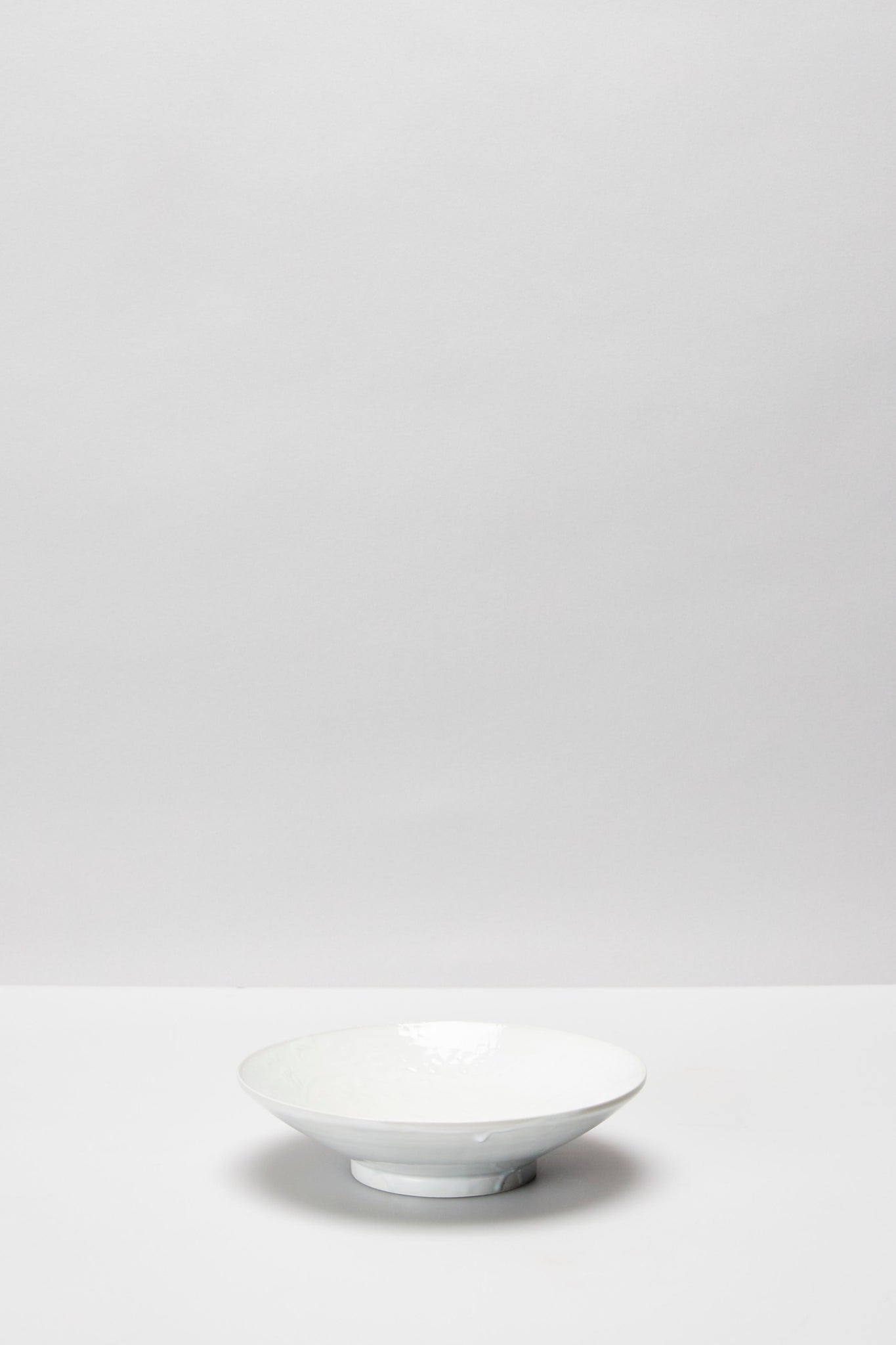 馬場 光二郎｜白磁唐草6寸浅鉢｜ARABESQUE BOWL