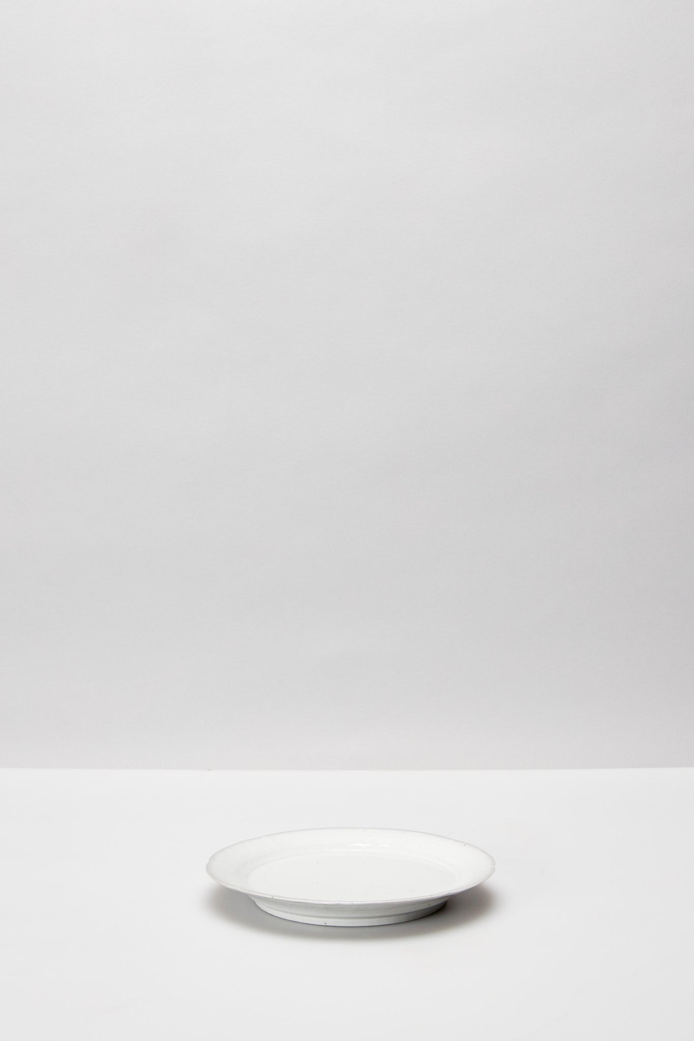 馬場 光二郎｜白磁草花型打 6寸輪花皿 I FLOWER RINKA PLATE M