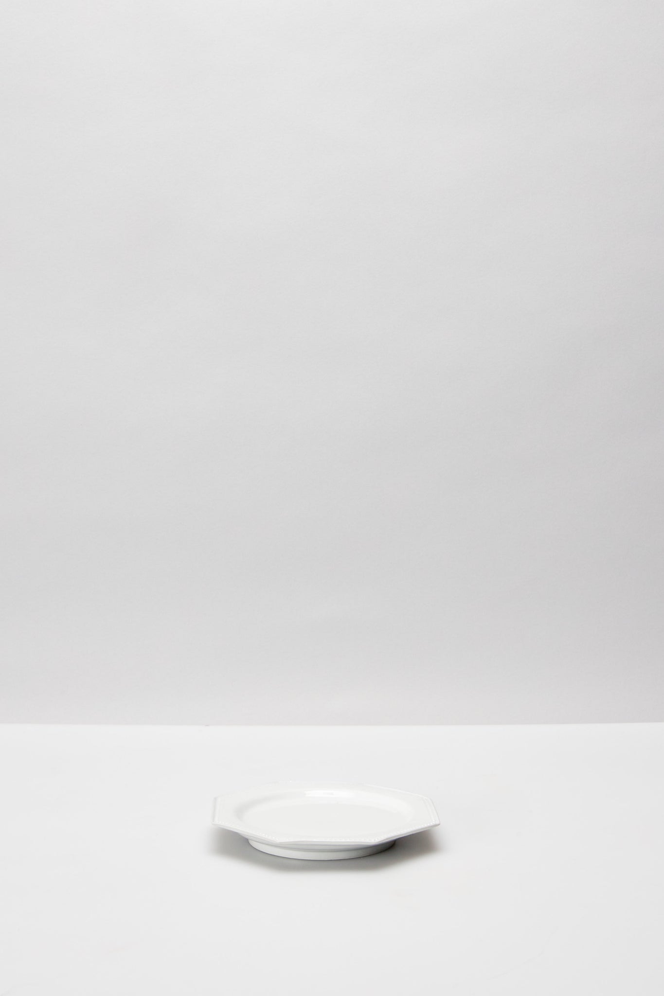 馬場 光二郎｜白磁オクタゴナルデザートプレート I OCTAGONAL DESSERT PLATE