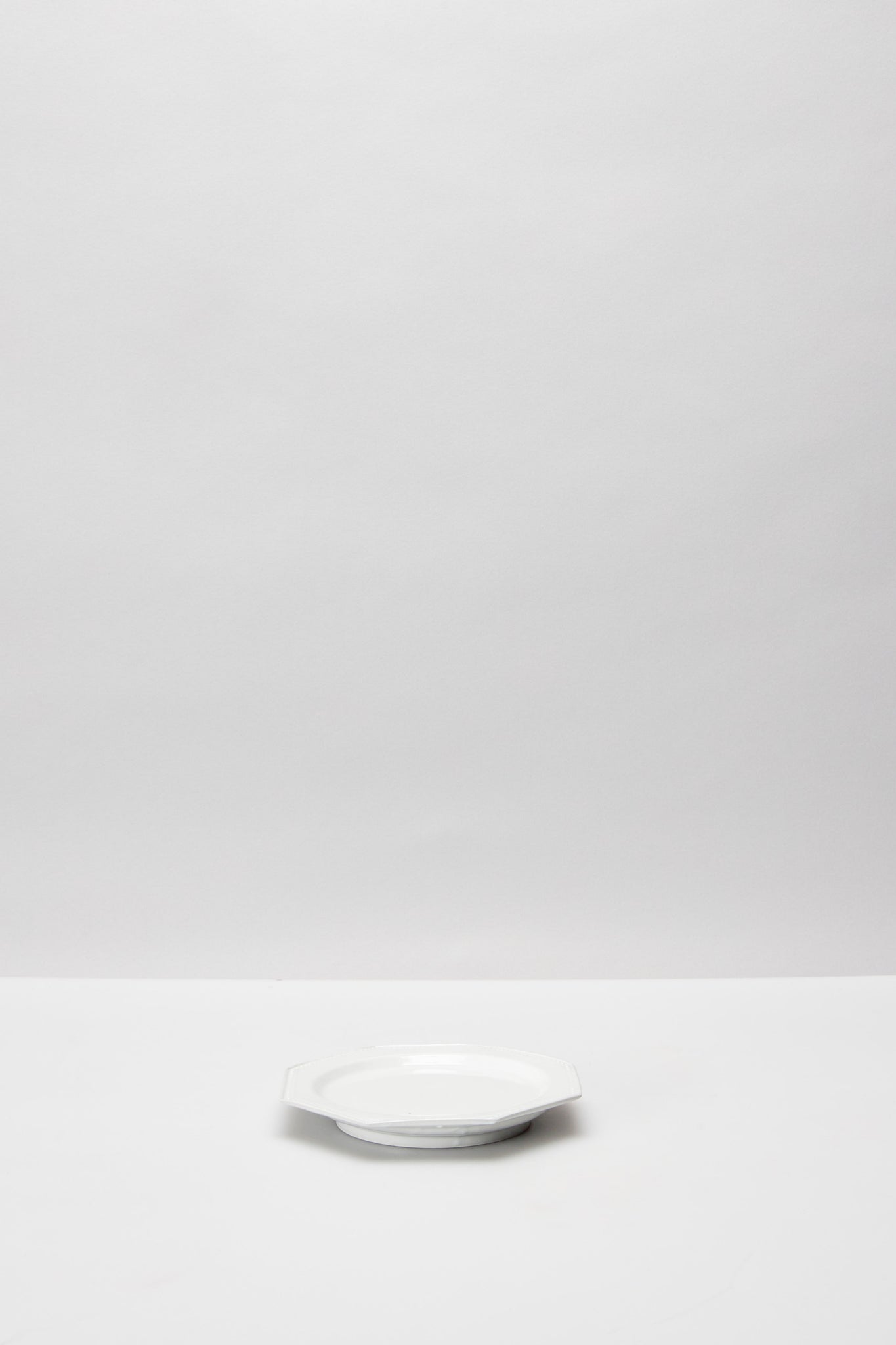 馬場 光二郎｜白磁オクタゴナルデザートプレート I OCTAGONAL DESSERT PLATE