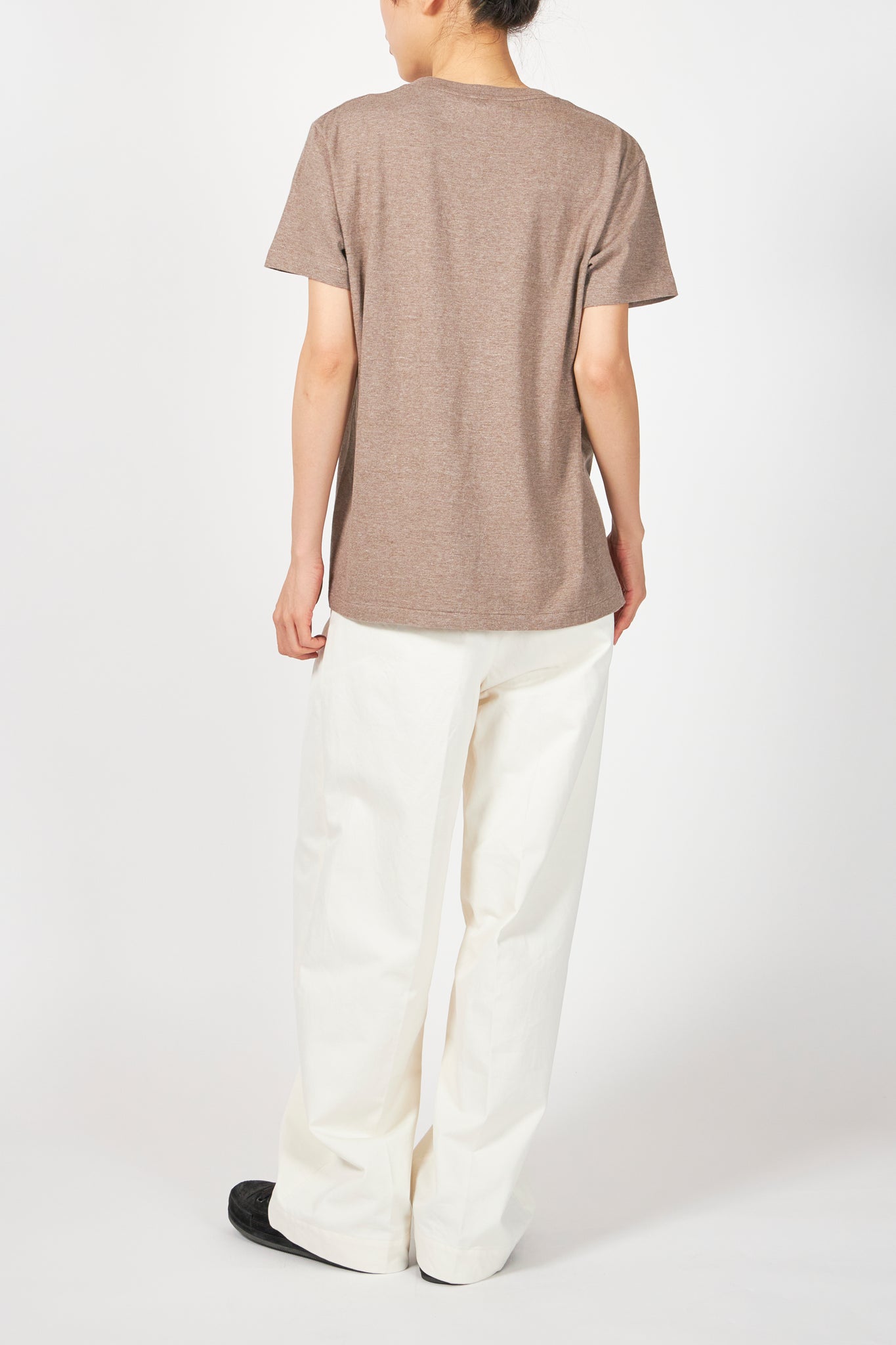 SEAMLESS CREW NECK TEE