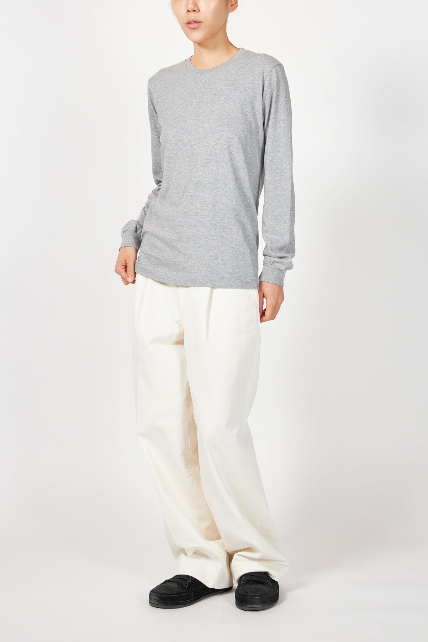 SEAMLESS L/S TEE – ATELIERMO