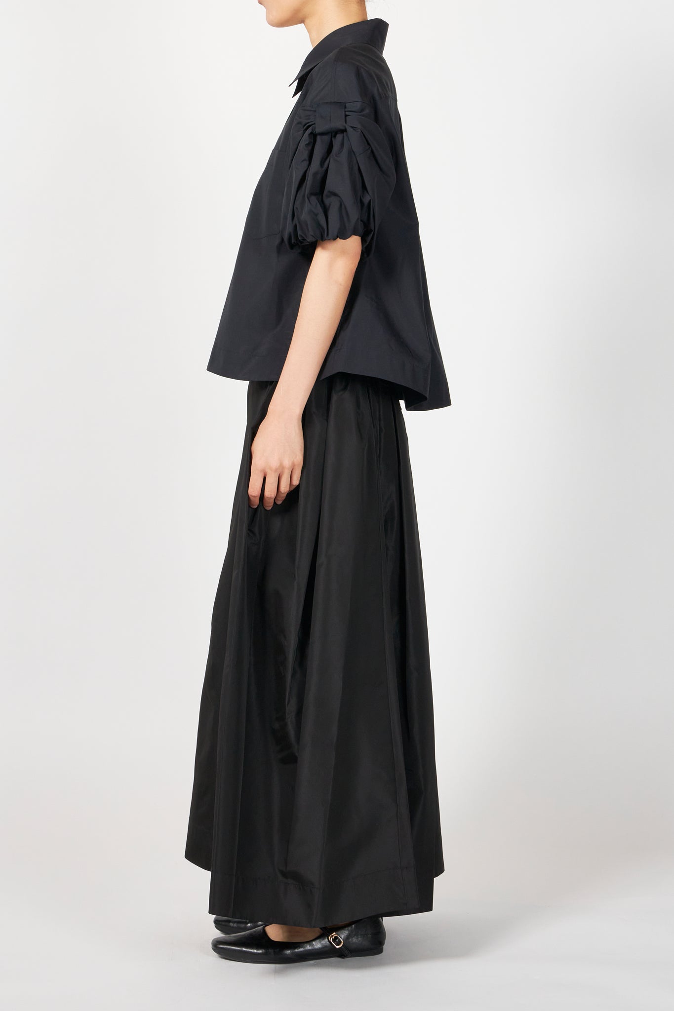 CROPPED PUFF BOW SLEEVE SHIRT