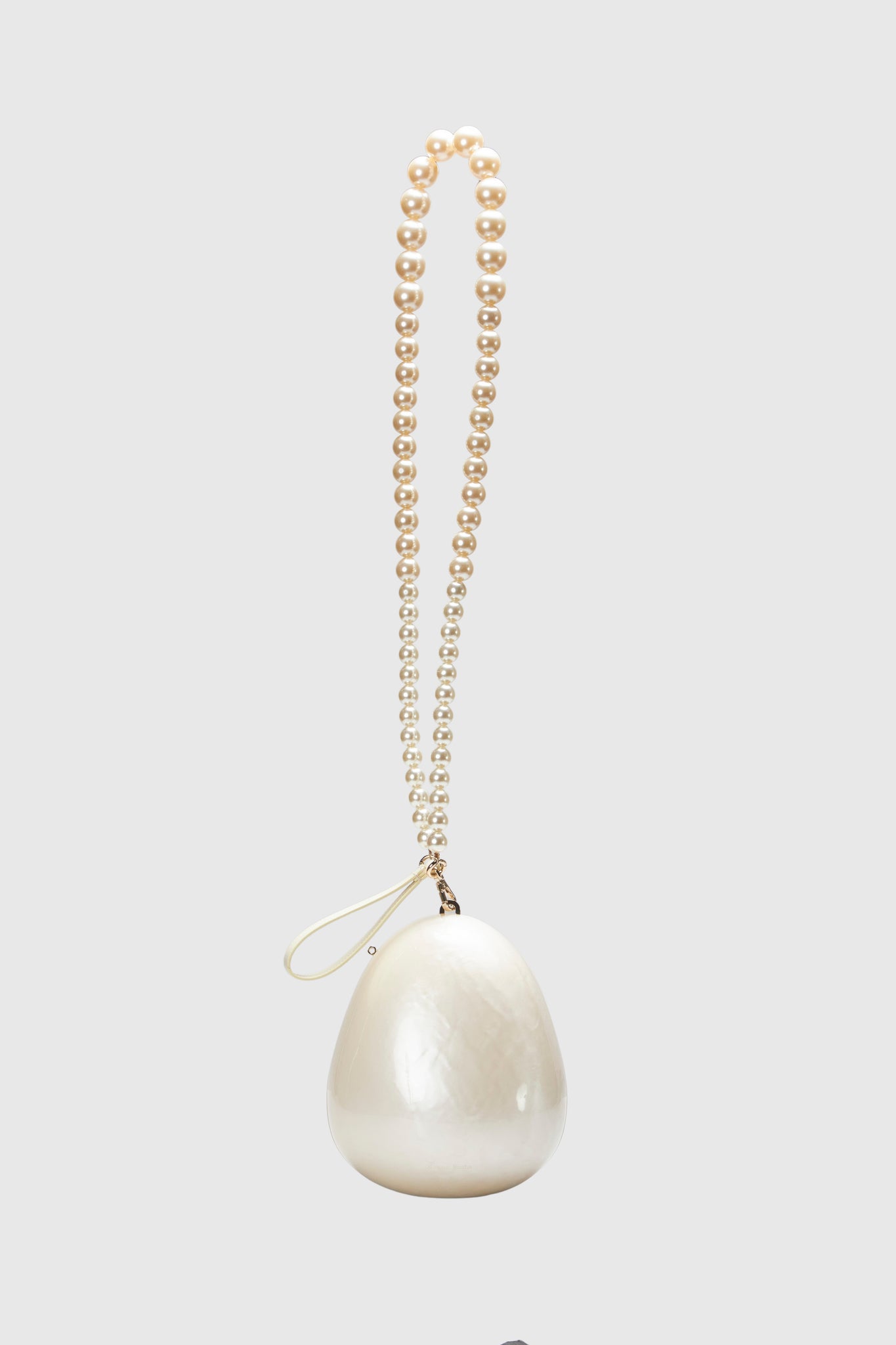 LARGE EGG BAG W/ XL PEARL CROSSBODY