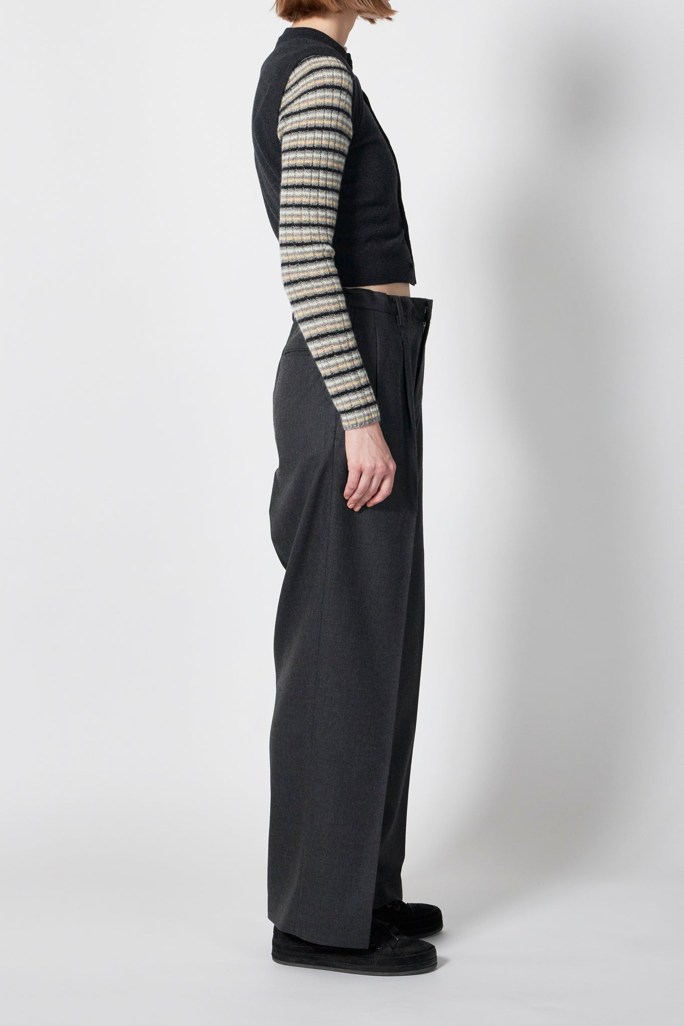 HIGH TWIST WOOL KNIT VEST