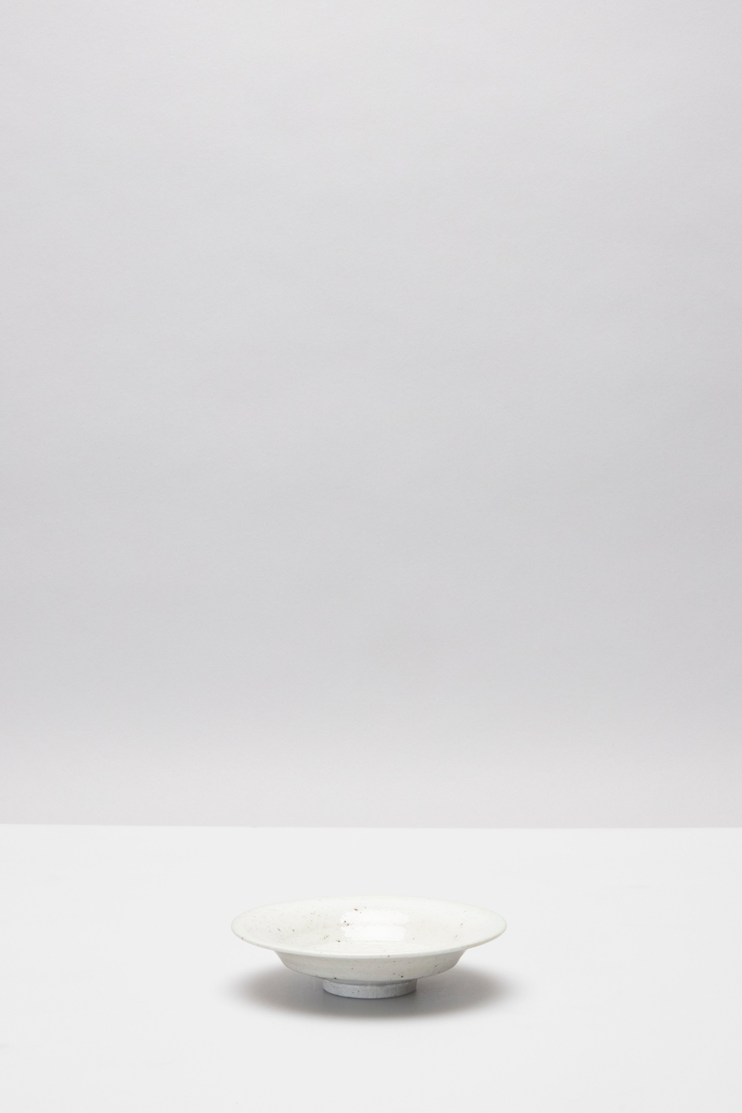 馬場 光二郎｜白磁型打 タタラ 稜花皿 I RINKA LONG PLATE