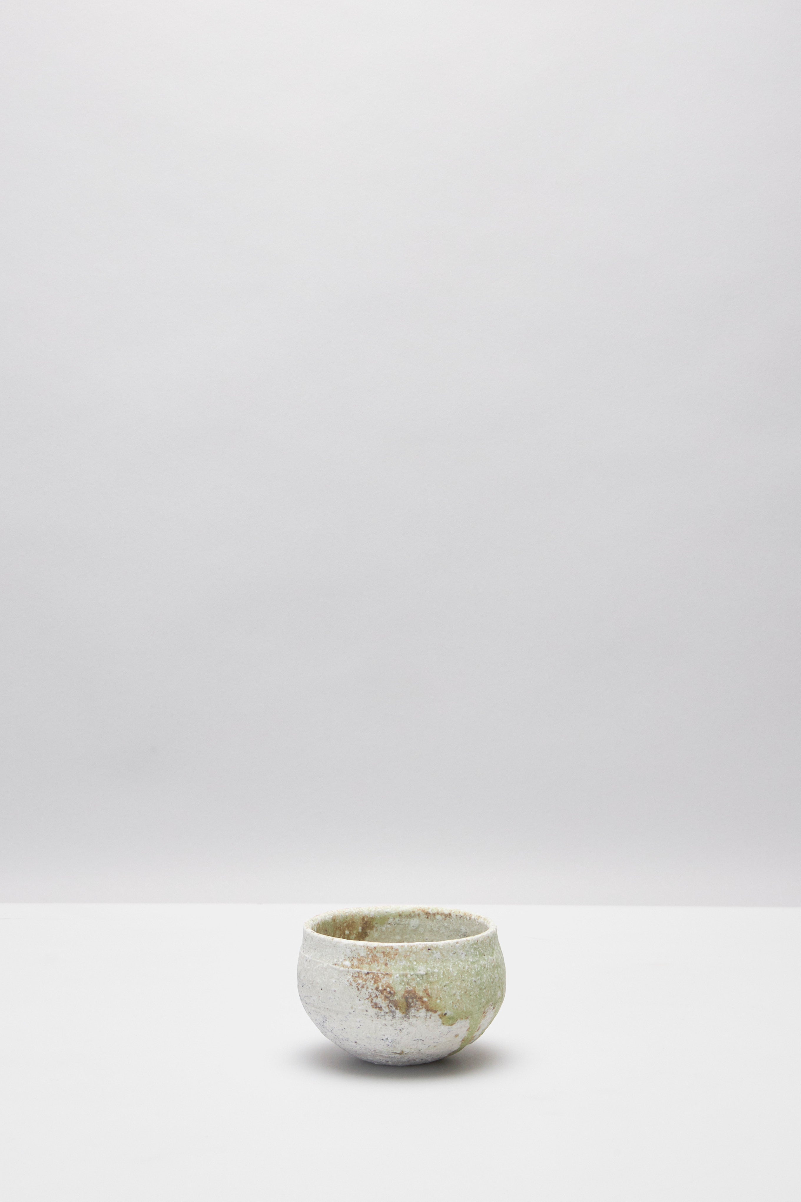 辻村 唯｜NATURAL ASH GLAZE MUKOZUKE BOWL LARGE – ATELIERMO