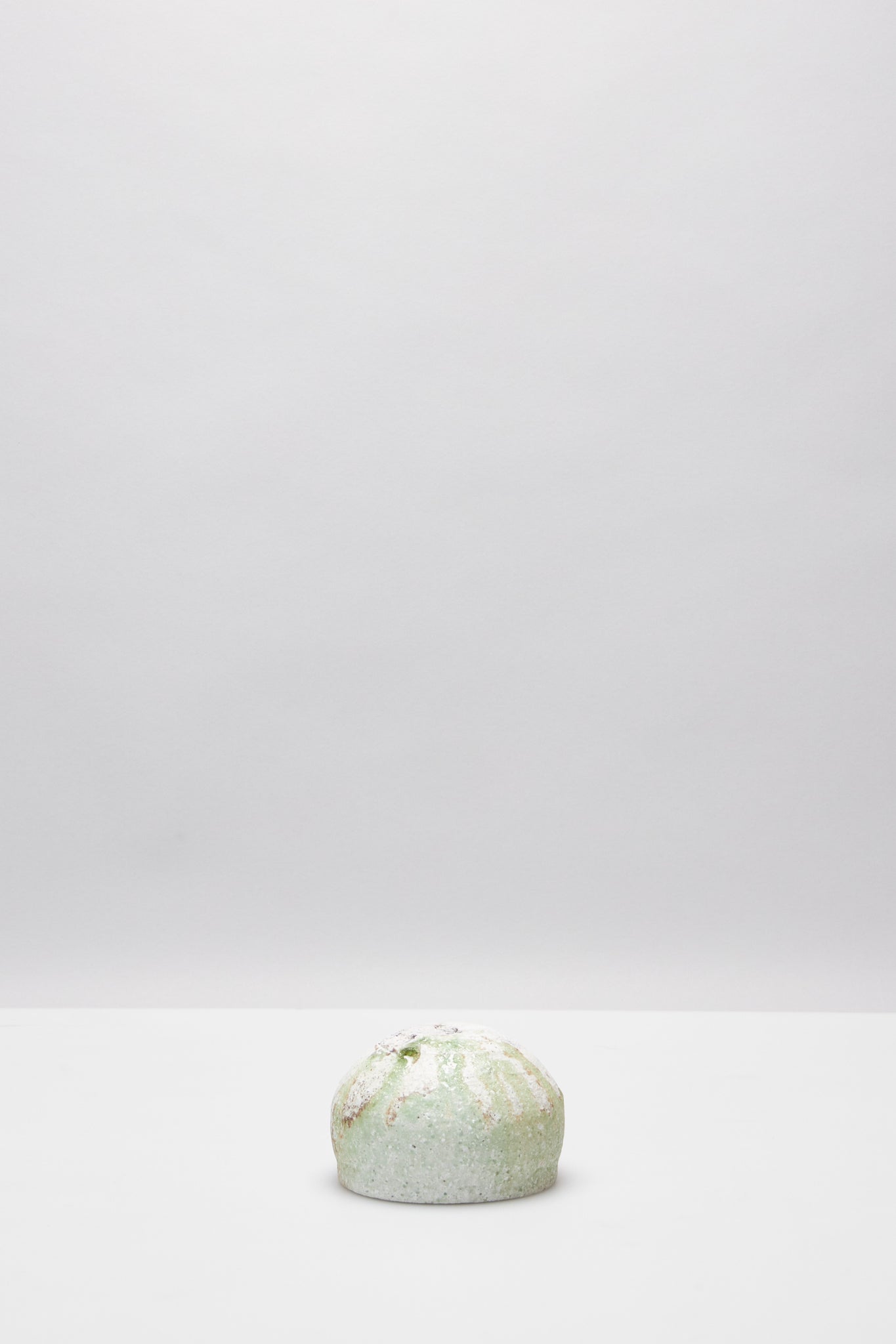 辻村 唯｜NATURAL ASH GLAZE WINE CUP LARGE – ATELIERMO