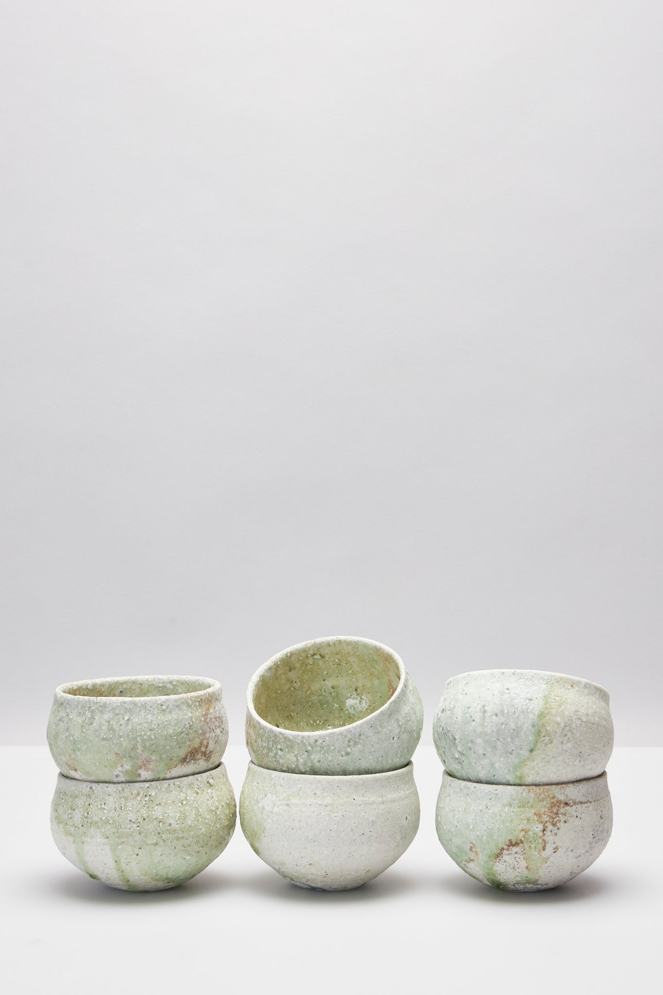 辻村 唯｜NATURAL ASH GLAZE WINE CUP LARGE – ATELIERMO