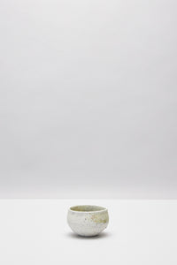 辻村 唯｜NATURAL ASH GLAZE WINE CUP SMALL – ATELIERMO