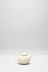 鏡原 愛莉 ｜REAR-HANDLED TEAPOT – ATELIERMO