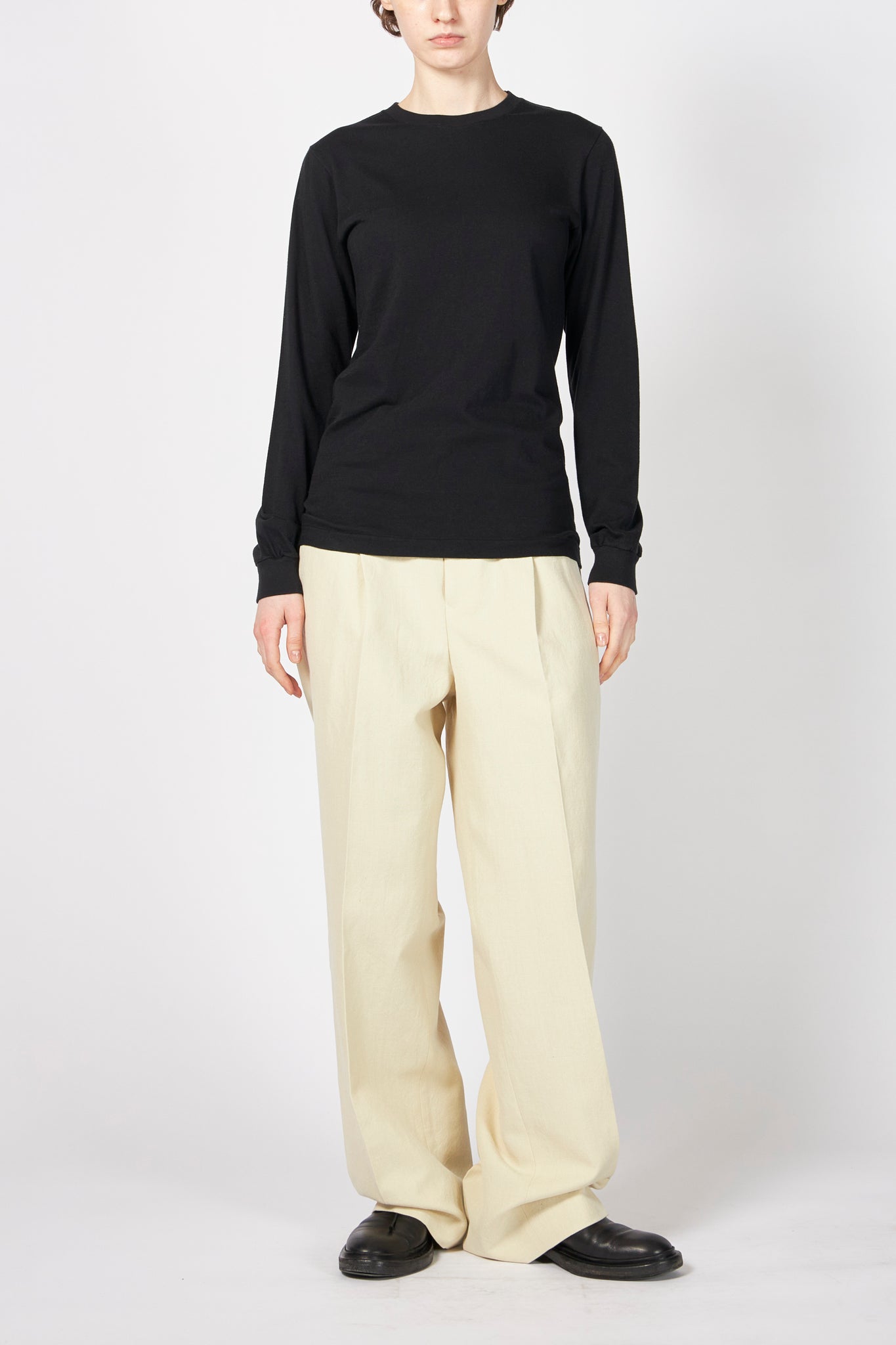 SEAMLESS L/S TEE – ATELIERMO