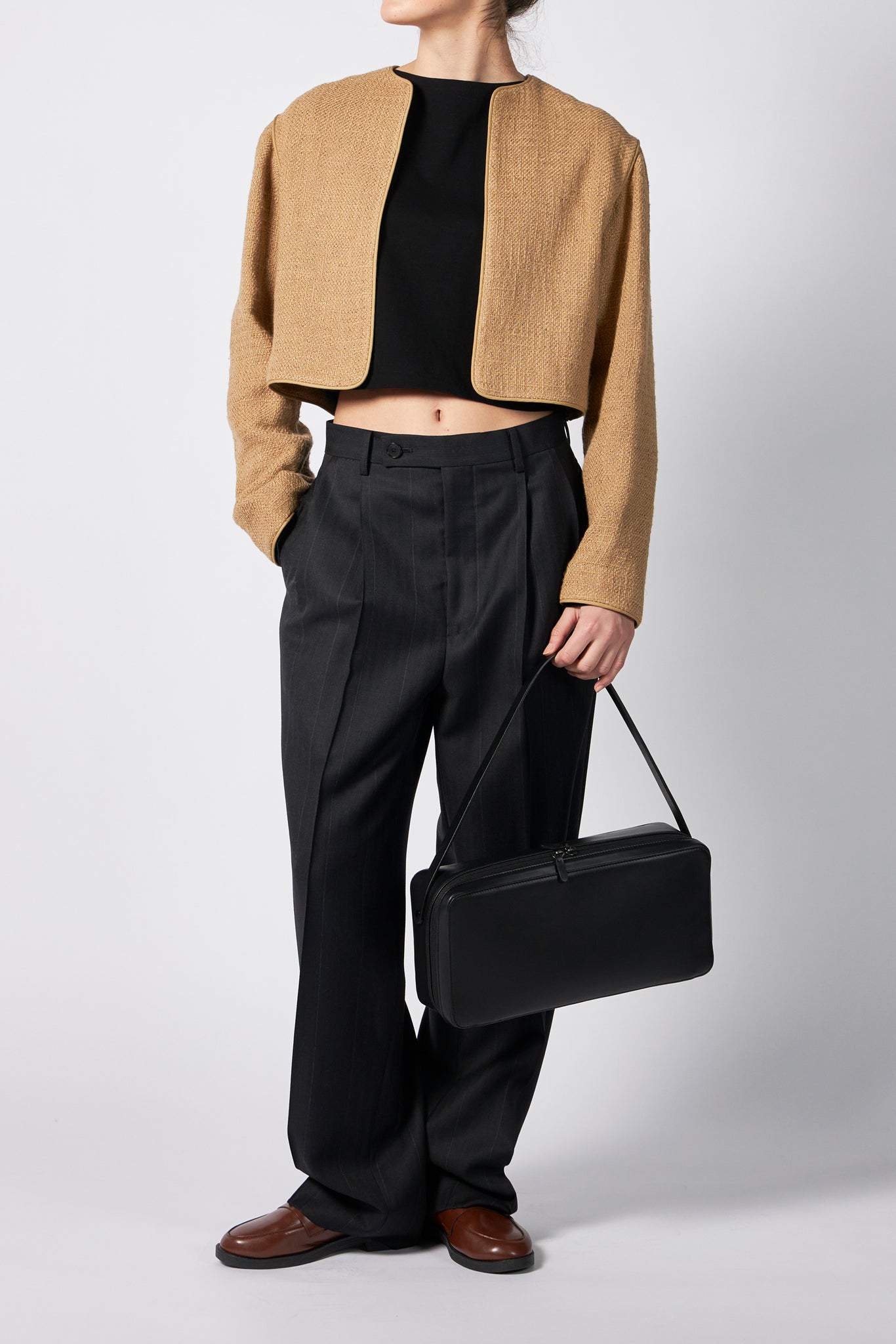 LEATHER SQUARE BAG MADE BY AETA – ATELIERMO