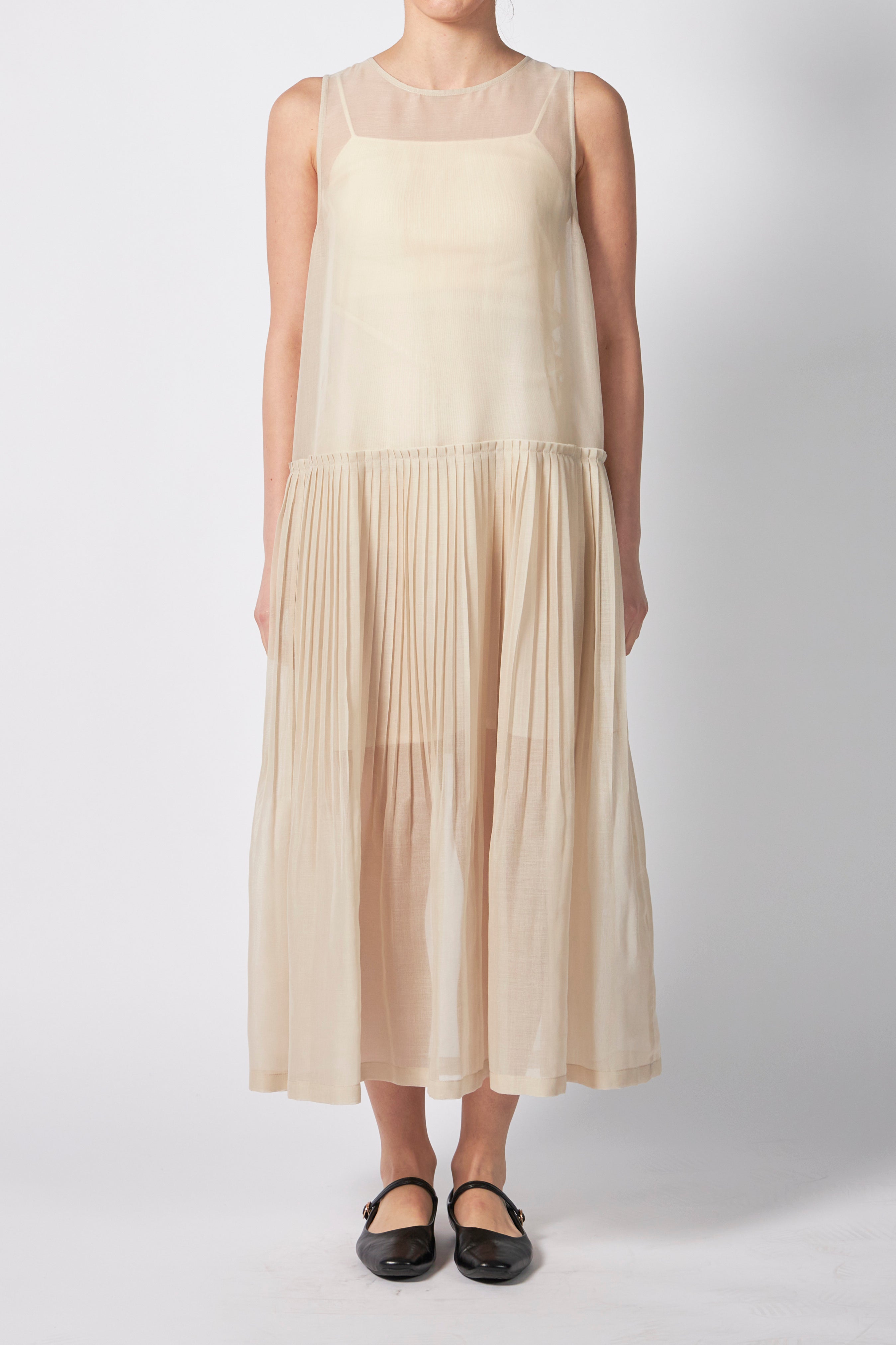 TENSE WOOL DOUBLE CLOTH SLEEVELESS DRESS – ATELIERMO