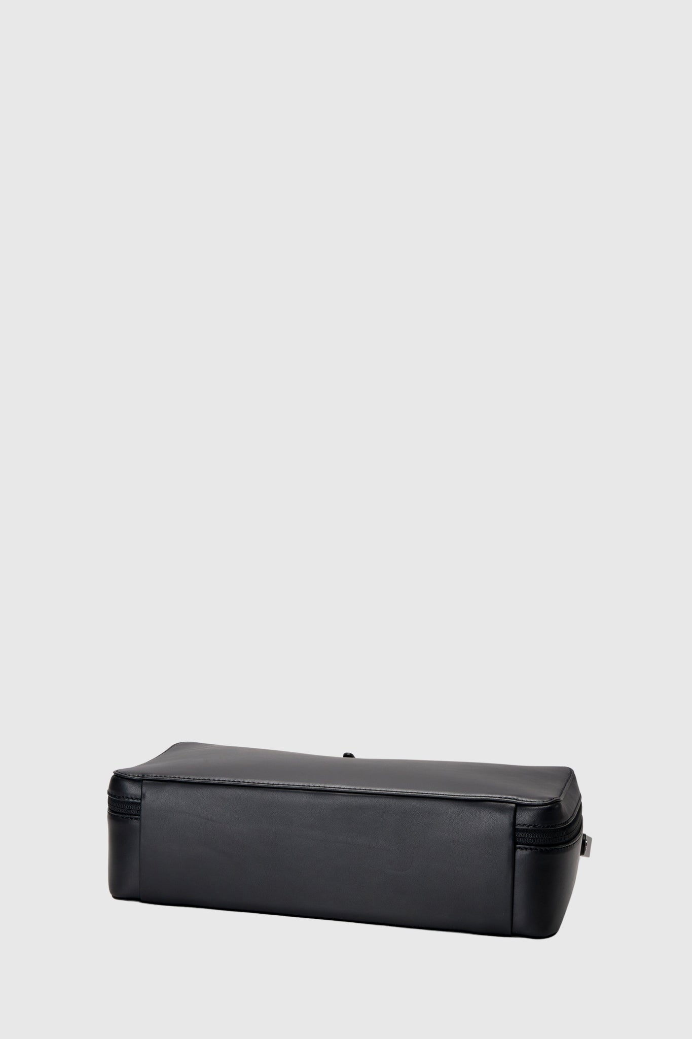 LEATHER SQUARE BAG MADE BY AETA – ATELIERMO