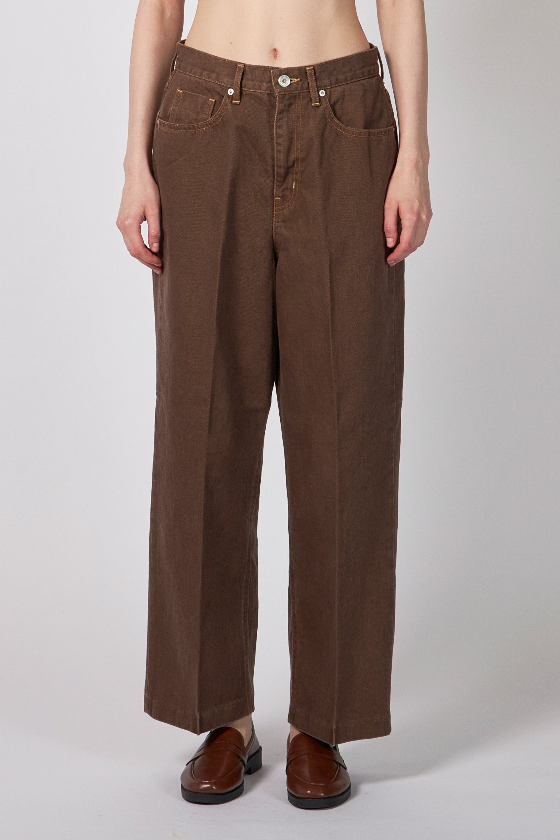 BABY CAMEL FLANNEL TWO-TUCK SLACKS – ATELIERMO