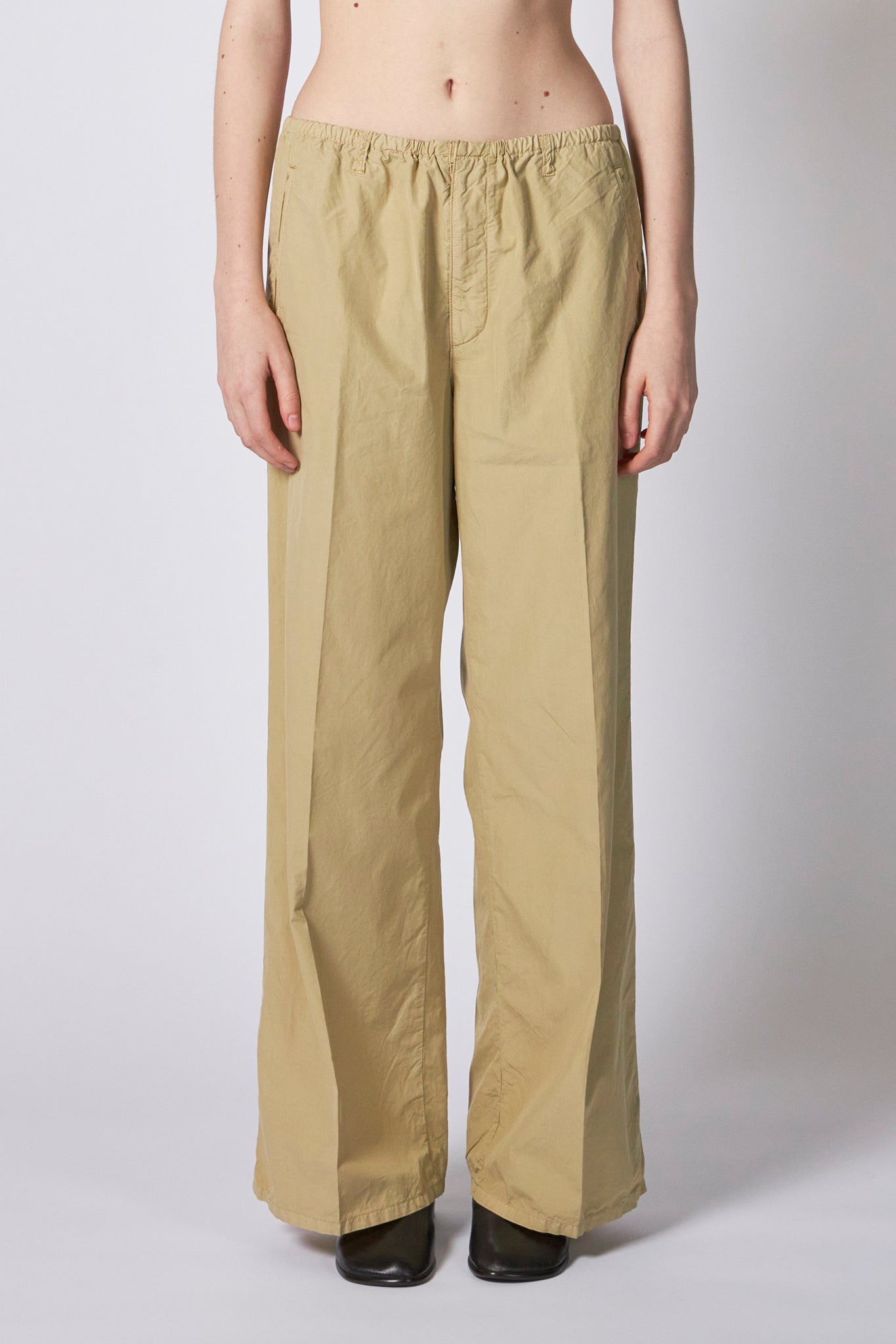 GARMENT-DYED FINX SHUTTLE WEATHER DRAWSTRING PANTS – ATELIERMO