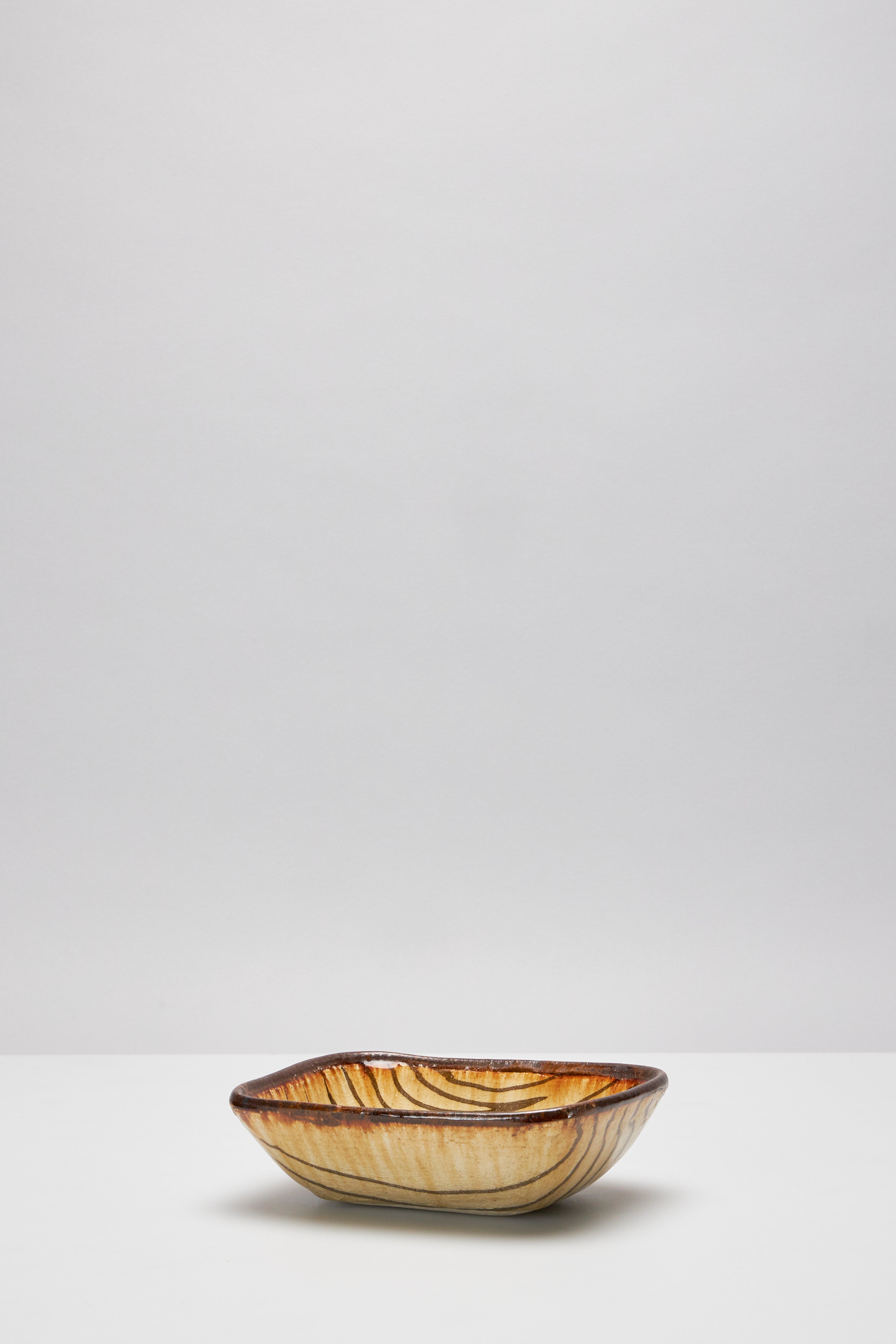 辻村 唯｜NATURAL ASH GLAZE HOBA LEAF SMALL PLATE – ATELIERMO