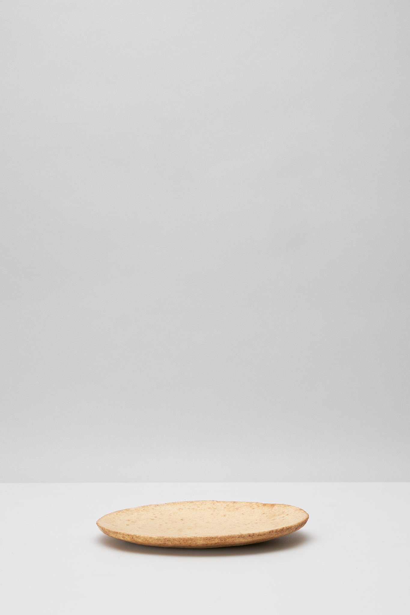 十場 あすか｜漆平皿｜LACQUERED FLAT PLATE M – ATELIERMO