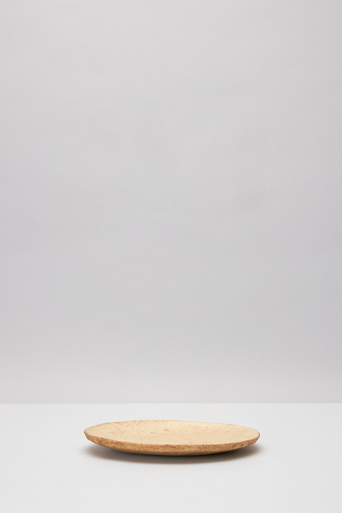 十場 あすか｜漆平皿｜LACQUERED FLAT PLATE M – ATELIERMO