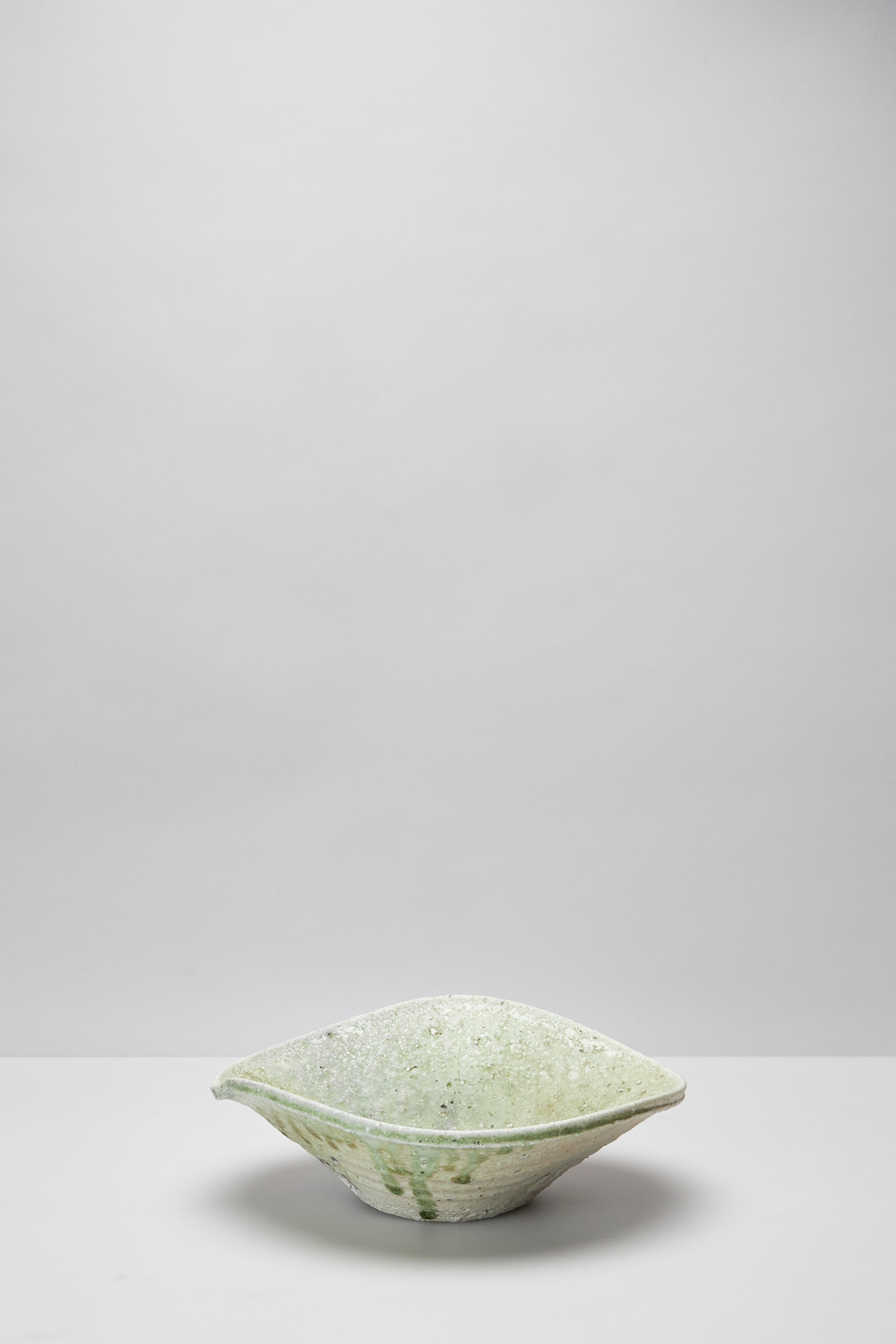 辻村 唯｜NATURAL ASH GLAZE CYLINDRICAL MIZUSASHI – ATELIERMO
