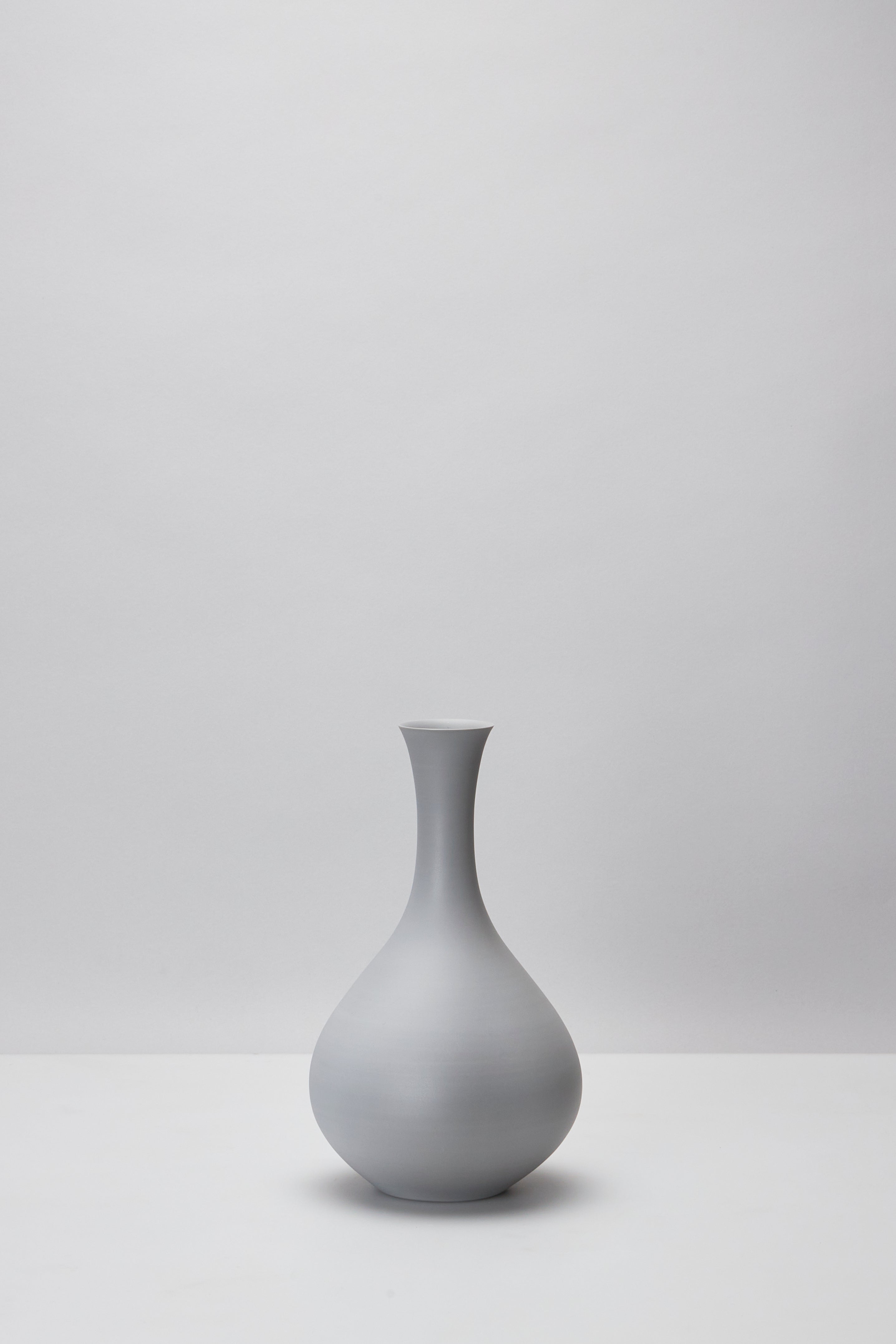 鏡原 愛莉 ｜PITCHER – ATELIERMO