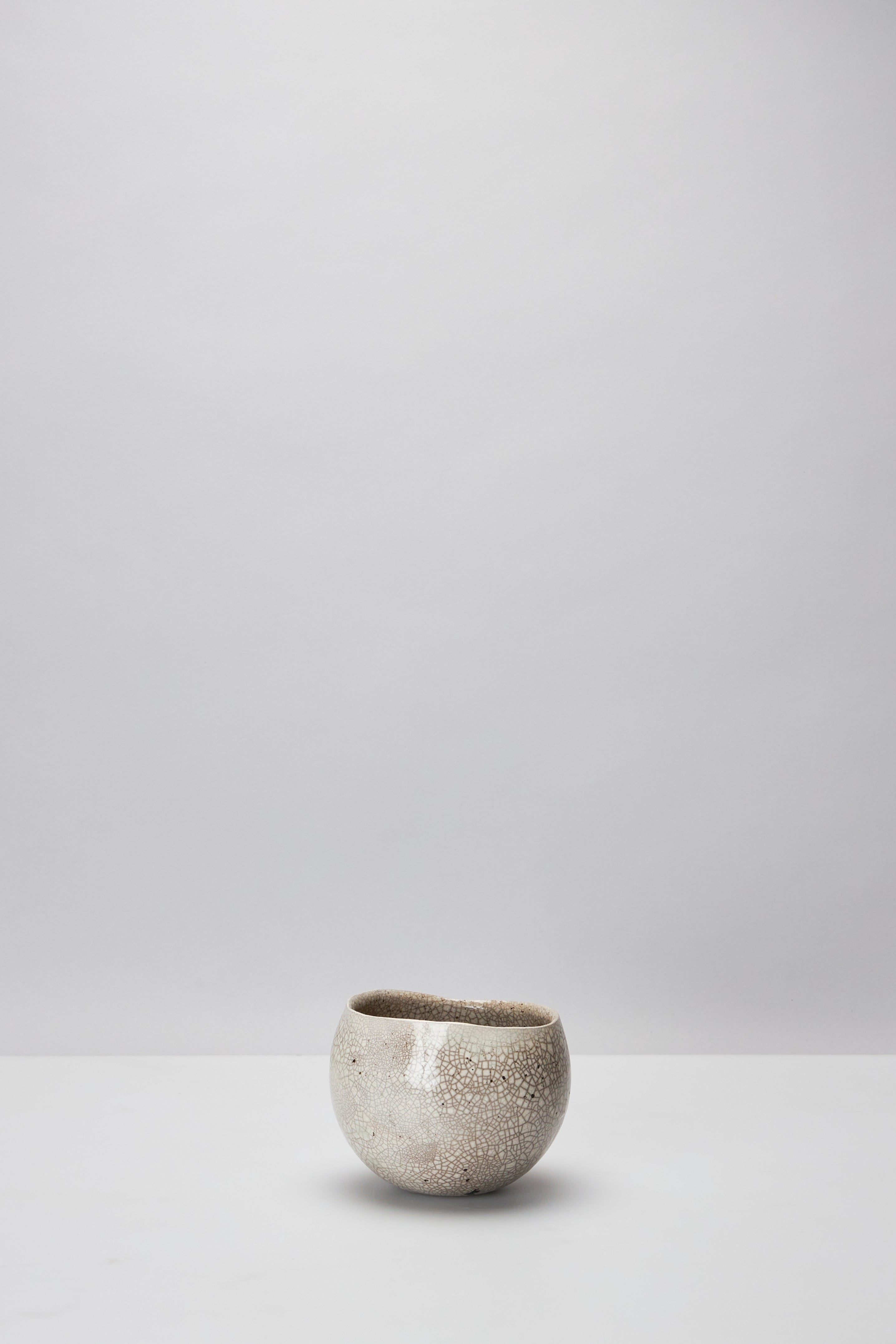 辻村 唯｜NATURAL ASH GLAZE MUKOZUKE BOWL – ATELIERMO