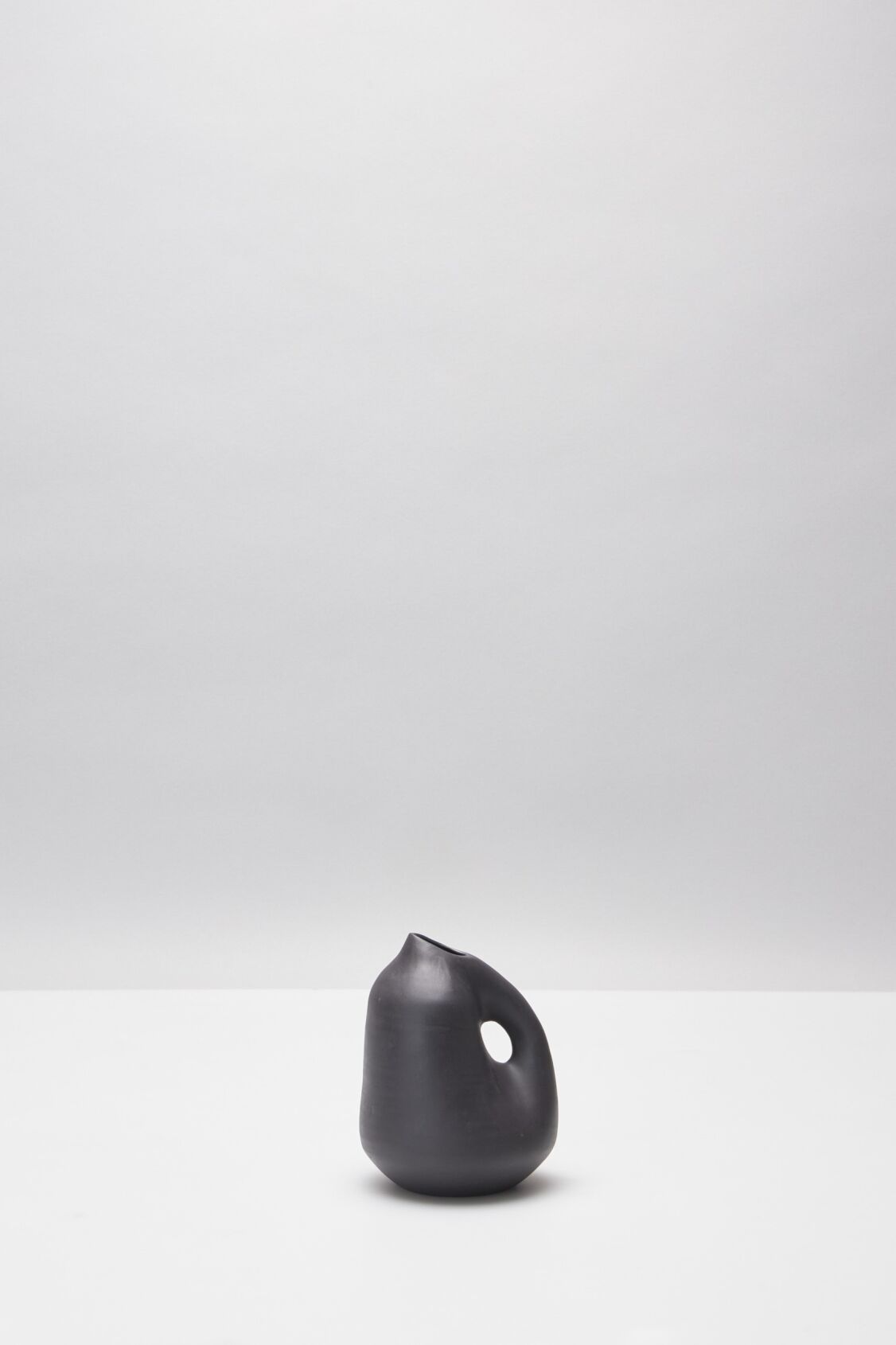 エフェリス｜VESSELS 2 BLACK PORCELAIN