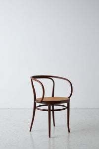 BENTWOOD CHAIR No. 209