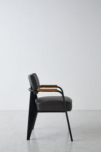 DIRECTION   CHAIR  No.352